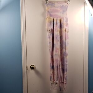 Uping Fabolous and Broke Tie Dyr Jogger Size Small